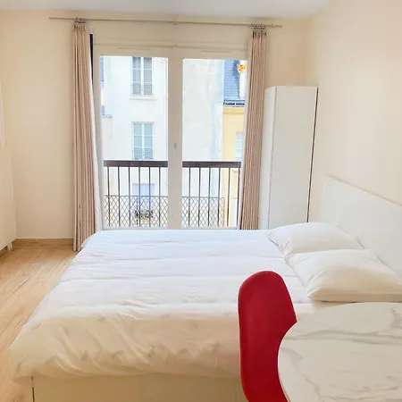 Entièrement Rénové Au Cœur Du Marais París